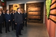《论中国共产党历史》| 习近平在河南考察时强调 坚定信心埋头苦干奋勇争先 谱写新时代中原更加出彩的绚丽篇章