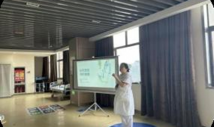 改善护理服务·提升医学人文  ——“血栓无小事，预防是大事”世界患者安全日健康科普活动